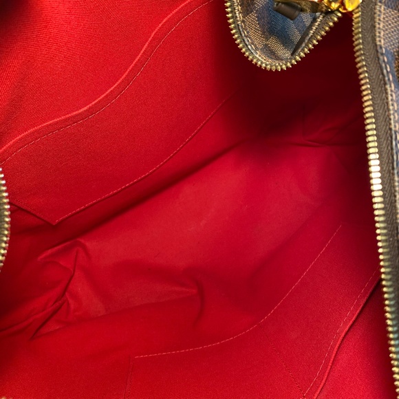Louis Vuitton Duomo Hobo - Picture 5 of 8